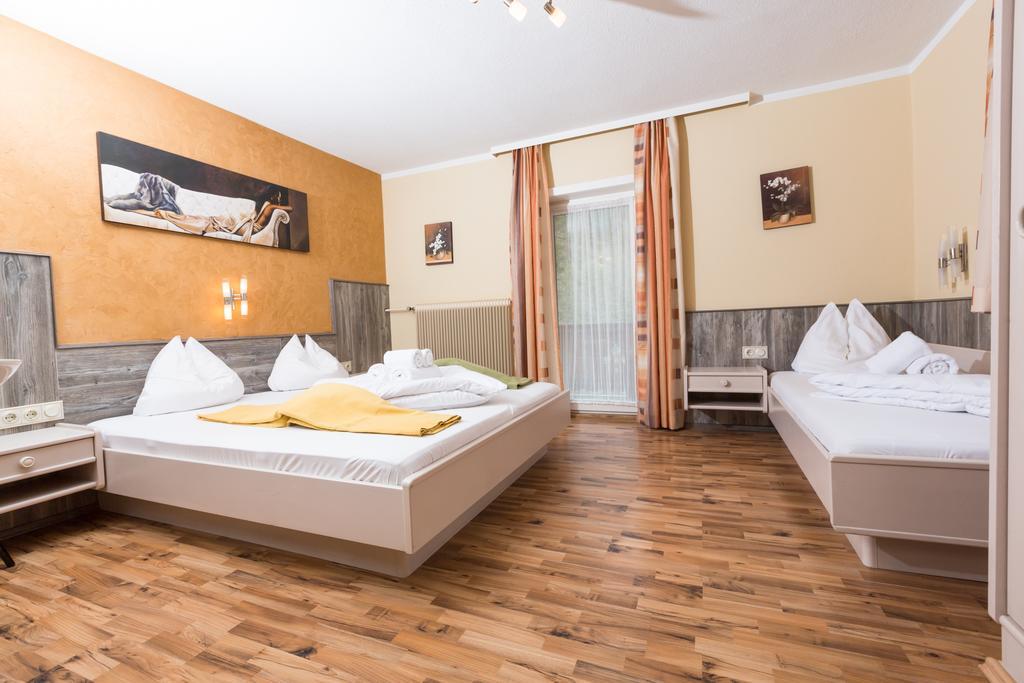 Alpinhome Tux Kültér fotó